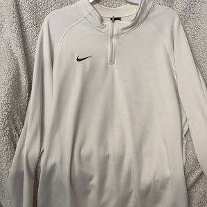 Nike Dri-Fit Top L